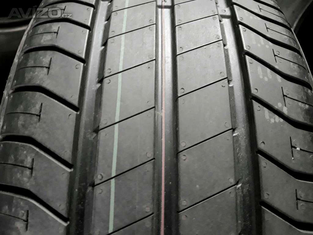 Sada NOVÝCH letních pneu 205/45 R17 Bridgestone 